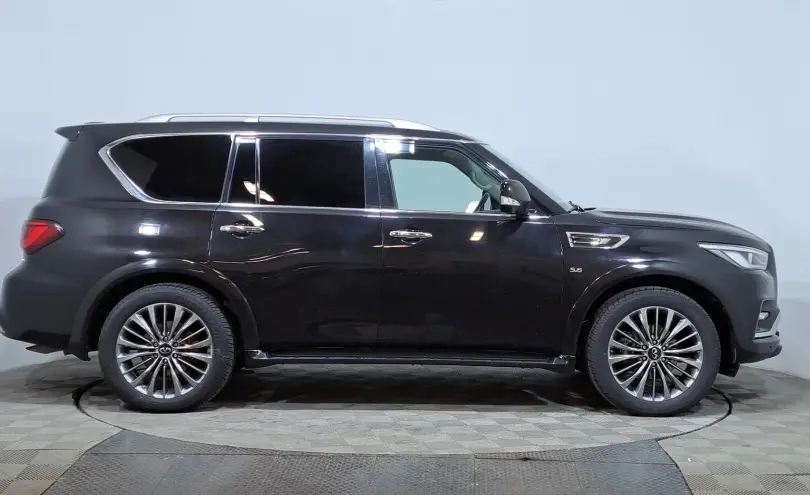 Infiniti QX80 2018 года за 16 990 000 тг. в Астана фото 4