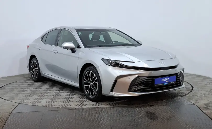 Toyota Camry 2024 года за 19 590 000 тг. в Астана фото 3