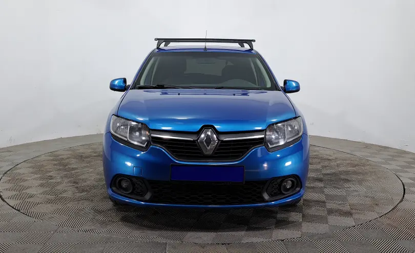 Renault Sandero 2015 года за 3 500 000 тг. в Астана фото 2