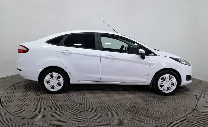 Ford Fiesta 2016 года за 3 200 000 тг. в Астана фото 4