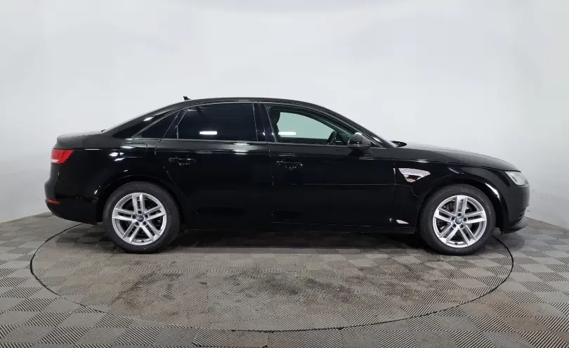 Audi A4 2016 года за 8 580 000 тг. в Астана фото 4