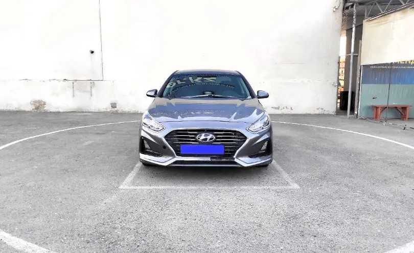 Hyundai Sonata 2019 года за 7 290 000 тг. в Тараз фото 2