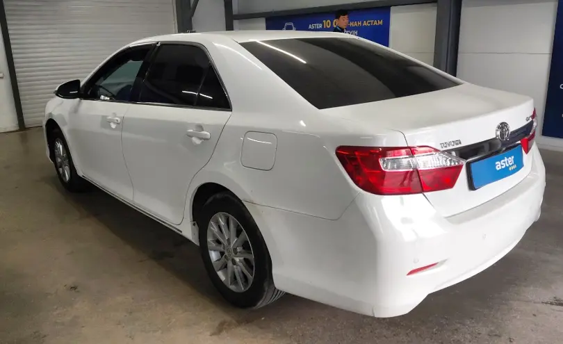 Toyota Camry 2013 года за 7 420 000 тг. в Астана фото 4