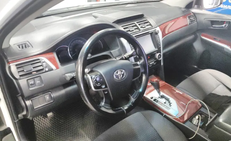Toyota Camry 2013 года за 7 420 000 тг. в Астана фото 5