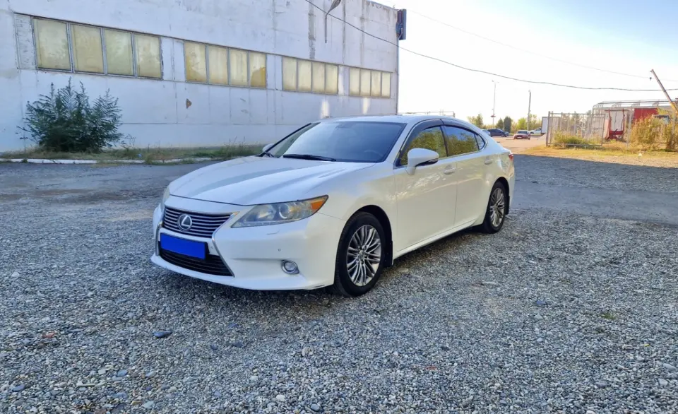 2014 Lexus ES