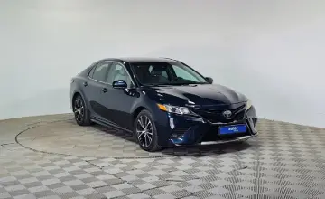 Toyota Camry 2019 года за 9 390 000 тг. в Алматы фото 3