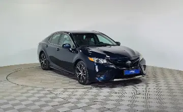 Toyota Camry 2019 года за 9 390 000 тг. в Алматы фото 3