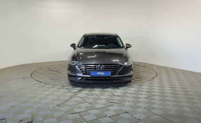 Hyundai Sonata 2020 года за 9 100 000 тг. в Алматы фото 2