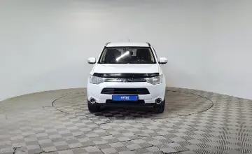 Mitsubishi Outlander 2012 года за 5 750 000 тг. в Алматы фото 2