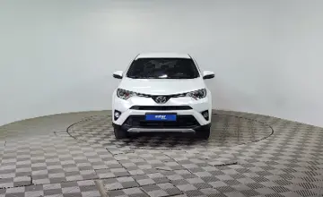 Toyota RAV4 2019 года за 12 790 000 тг. в Алматы фото 2