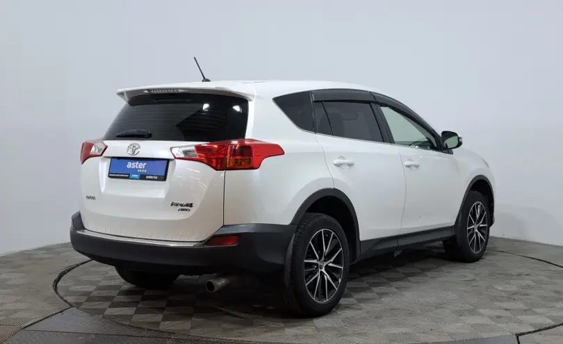 Toyota RAV4 2014 года за 8 050 000 тг. в Астана фото 5