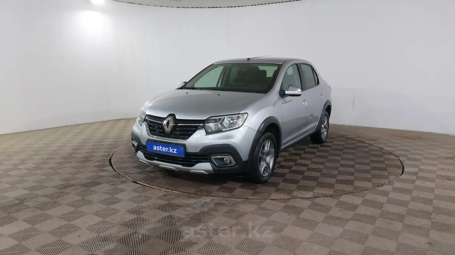 Renault Logan, 2021