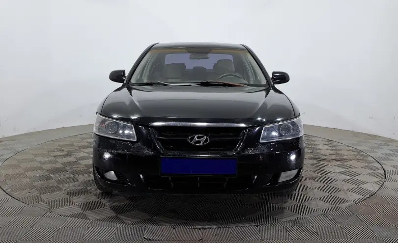 Hyundai Sonata 2005 года за 1 700 000 тг. в Астана фото 2