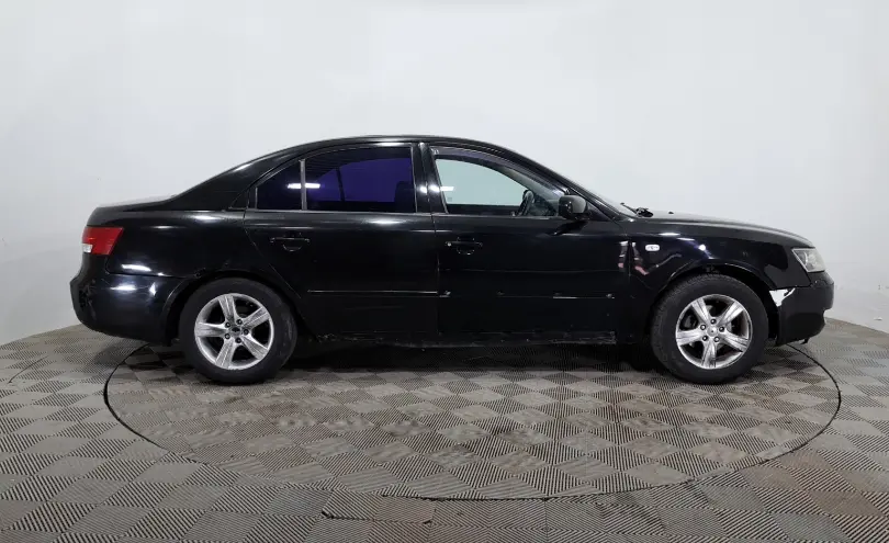 Hyundai Sonata 2005 года за 1 700 000 тг. в Астана фото 4
