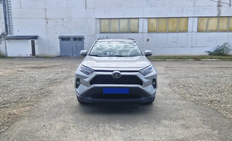Toyota RAV4 2020 года за 11 000 000 тг. в Талдыкорган фото 2