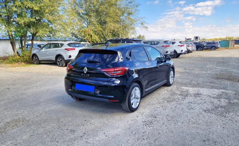 Renault Clio 2021 года за 4 200 000 тг. в Талдыкорган фото 5