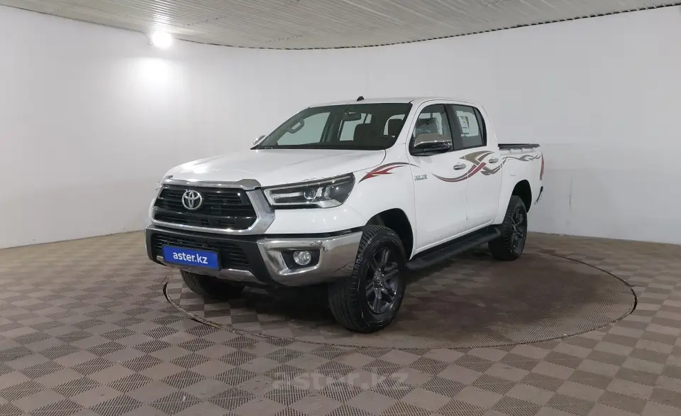 2025 Toyota Hilux