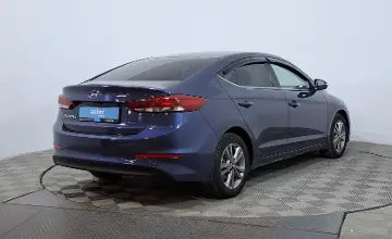 Hyundai Elantra 2018 года за 7 590 000 тг. в Астана
