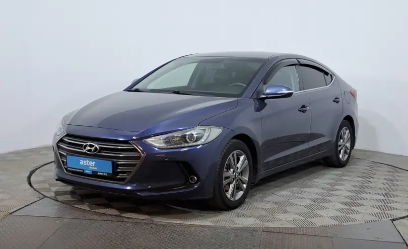 Hyundai Elantra 2018 года за 7 590 000 тг. в Астана