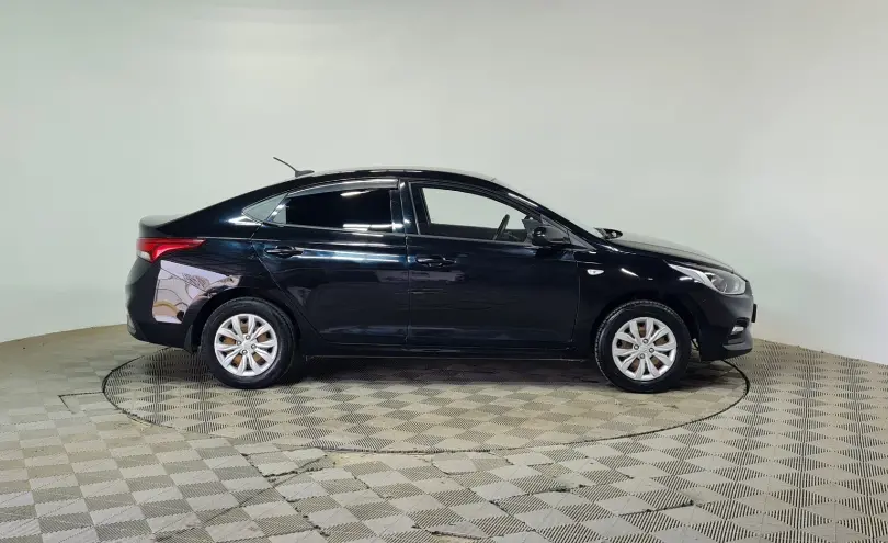 Hyundai Accent 2018 года за 6 700 000 тг. в Алматы фото 4