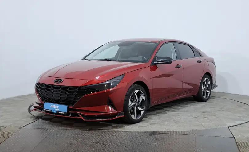 Hyundai Elantra 2023 года за 8 290 000 тг. в Астана