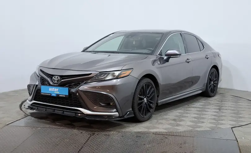 Toyota Camry 2020 года за 12 290 000 тг. в Астана фото 1