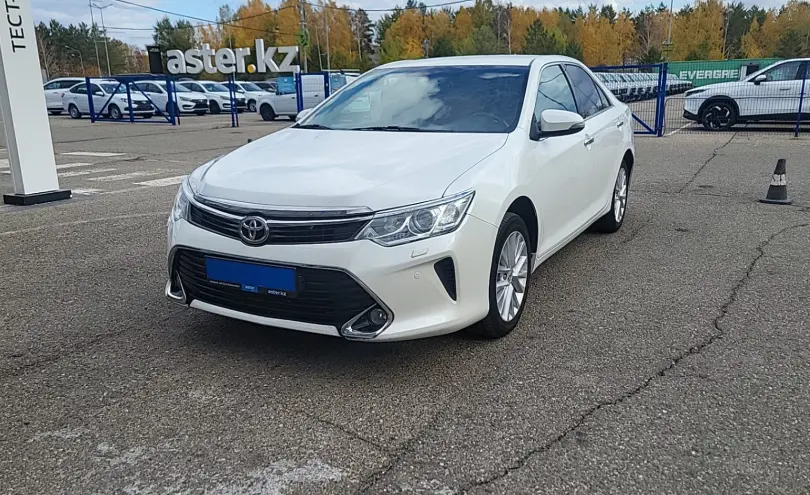 Toyota Camry 2015 года за 7 890 000 тг. в Астана фото 1