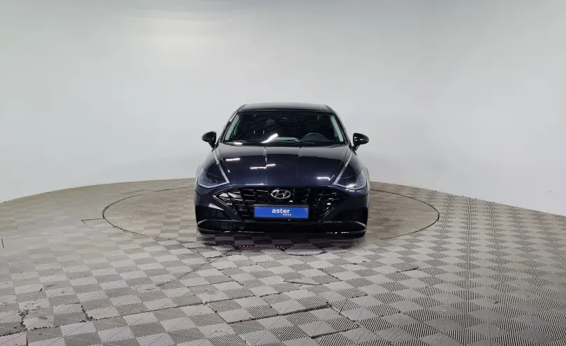 Hyundai Sonata 2022 года за 9 800 000 тг. в Алматы фото 2