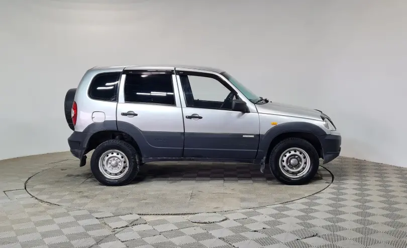 Chevrolet Niva 2014 года за 1 990 000 тг. в Алматы фото 4