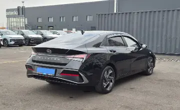 Hyundai Elantra 2023 года за 8 190 000 тг. в Алматы