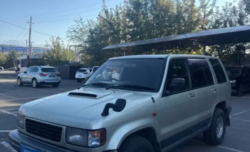 Isuzu Bighorn 1995 года за 2 290 000 тг. в Алматы
