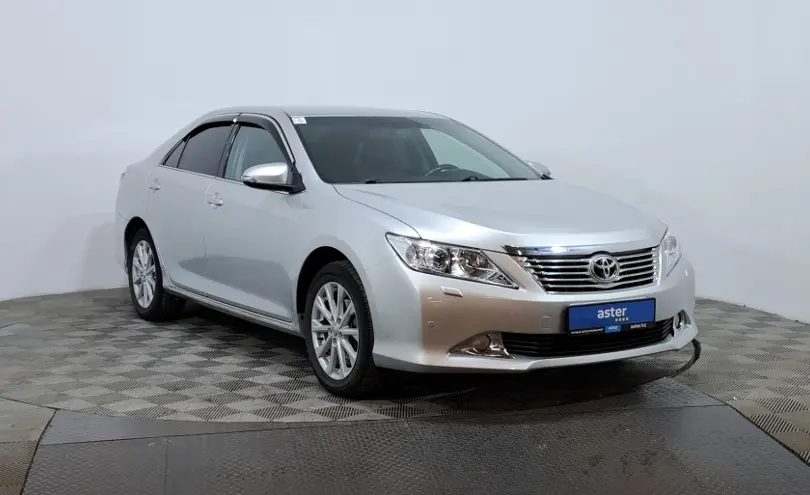 Toyota Camry 2012 года за 9 730 000 тг. в Астана фото 3