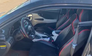 Hyundai Veloster 2018 года за 6 990 000 тг. в Алматы фото 5