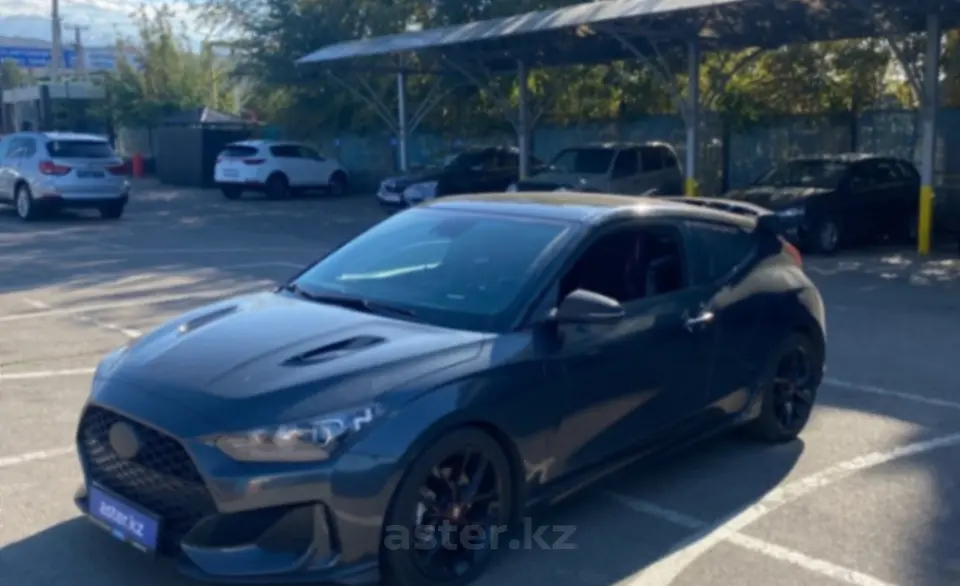 2018 Hyundai Veloster
