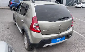 Renault Sandero 2013 года за 3 190 000 тг. в Астана фото 4