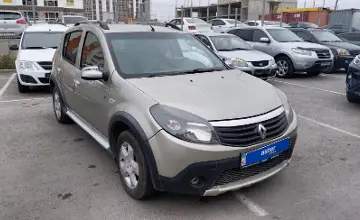 Renault Sandero 2013 года за 3 190 000 тг. в Астана фото 2