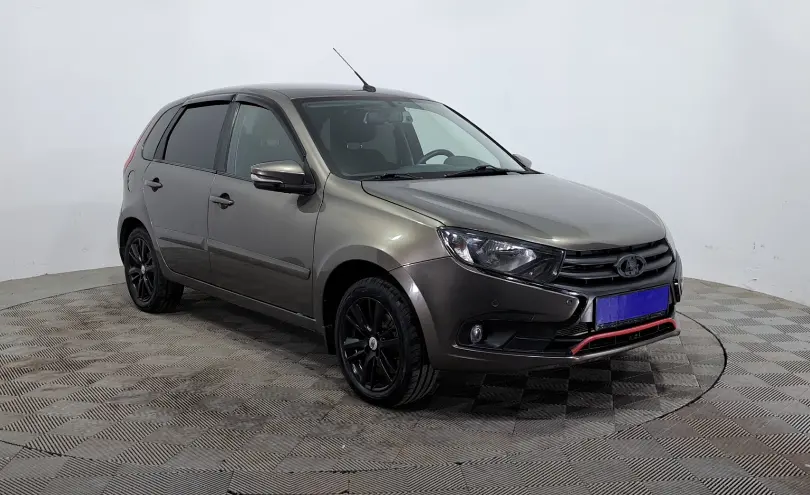 LADA (ВАЗ) Granta 2020 года за 4 000 000 тг. в Астана фото 3