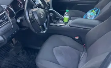 Toyota Camry 2018 года за 10 500 000 тг. в Алматы фото 5