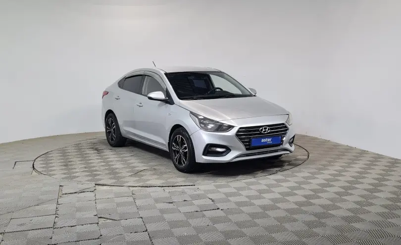 Hyundai Accent 2019 года за 6 490 000 тг. в Алматы фото 3
