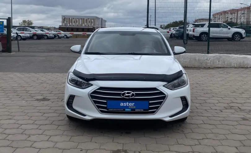 Hyundai Elantra 2017 года за 5 990 000 тг. в Караганда фото 2