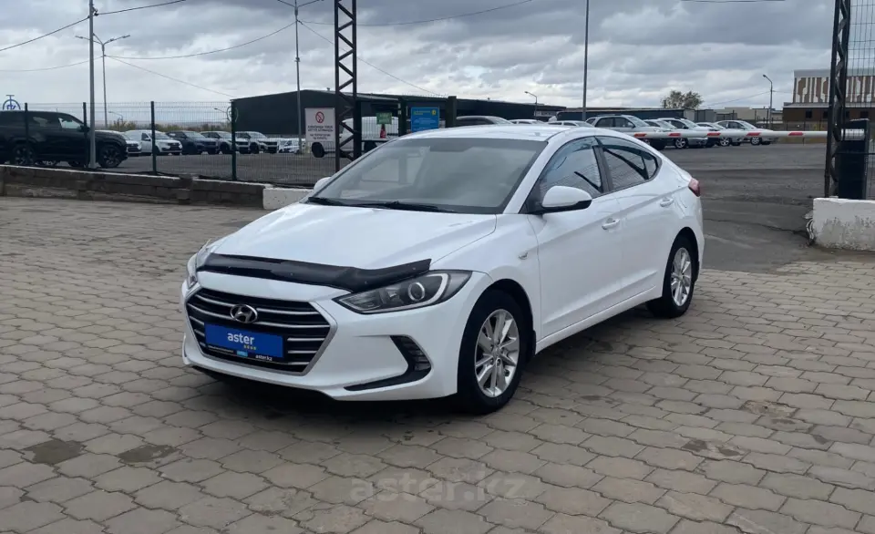 2017 Hyundai Elantra