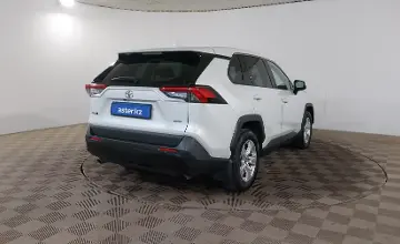 Toyota RAV4 2019 года за 12 990 000 тг. в Шымкент