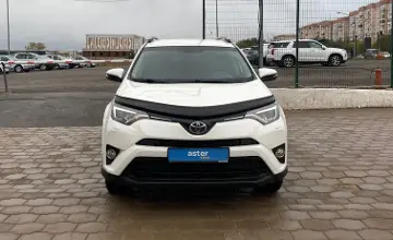 Toyota RAV4 2019 года за 11 600 000 тг. в Караганда фото 2