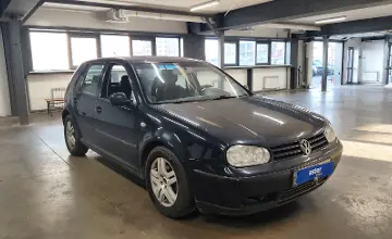 Volkswagen Golf 2001 года за 1 990 000 тг. в Астана фото 2