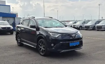 Toyota RAV4 2019 года за 11 400 000 тг. в Алматы фото 3
