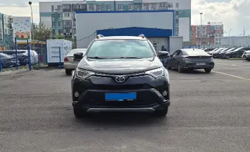 Toyota RAV4 2019 года за 11 400 000 тг. в Алматы фото 2