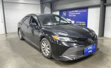 Toyota Camry 2020 года за 9 790 000 тг. в Астана фото 2