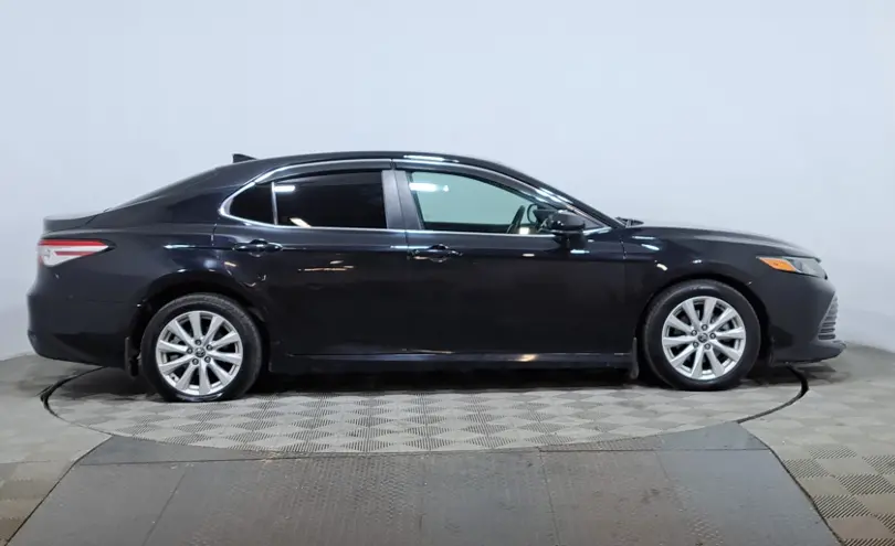 Toyota Camry 2020 года за 9 790 000 тг. в Астана фото 4