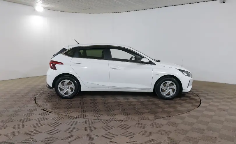 Hyundai i20 2023 года за 6 400 000 тг. в Шымкент фото 4