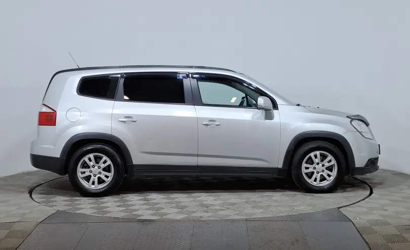 Chevrolet Orlando 2014 года за 5 250 000 тг. в Астана фото 4